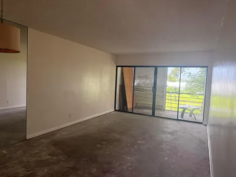 2021 W Woolbright Road Boynton Beach FL 33426