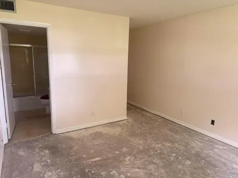 2021 W Woolbright Road Boynton Beach FL 33426