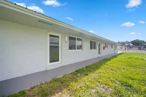 2807 Reo Lane Palm Springs FL 33461