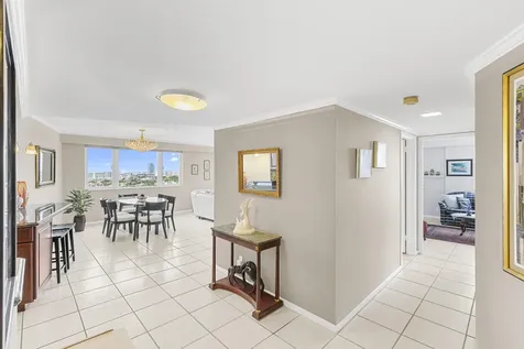 3000 Holiday Drive Fort Lauderdale FL 33316