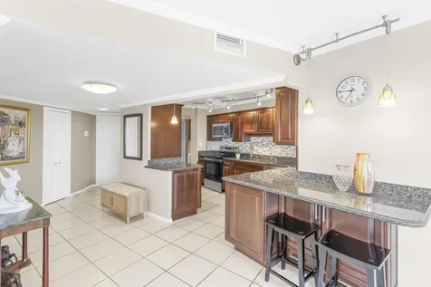 3000 Holiday Drive Fort Lauderdale FL 33316