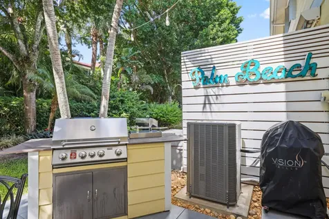 131 Barefoot Cove Hypoluxo FL 33462