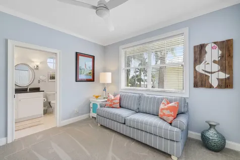 131 Barefoot Cove Hypoluxo FL 33462