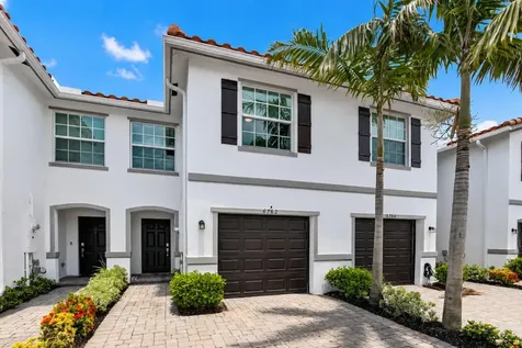 6762 Broadwater Lane Lake Worth FL 33467