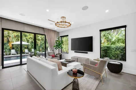 1644 NE 4th Court Fort Lauderdale FL 33301