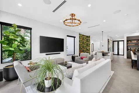 1644 NE 4th Court Fort Lauderdale FL 33301