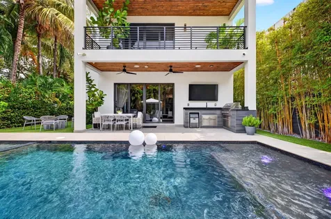 1644 NE 4th Court Fort Lauderdale FL 33301