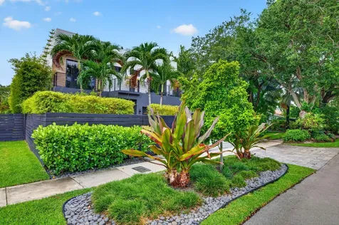 1644 NE 4th Court Fort Lauderdale FL 33301