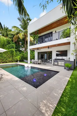 1644 NE 4th Court Fort Lauderdale FL 33301