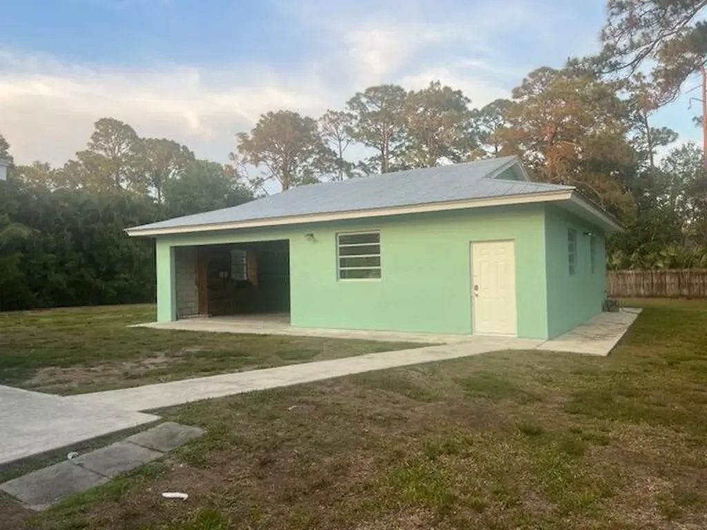 16824 N 130th Avenue Avenue N Jupiter FL 33478