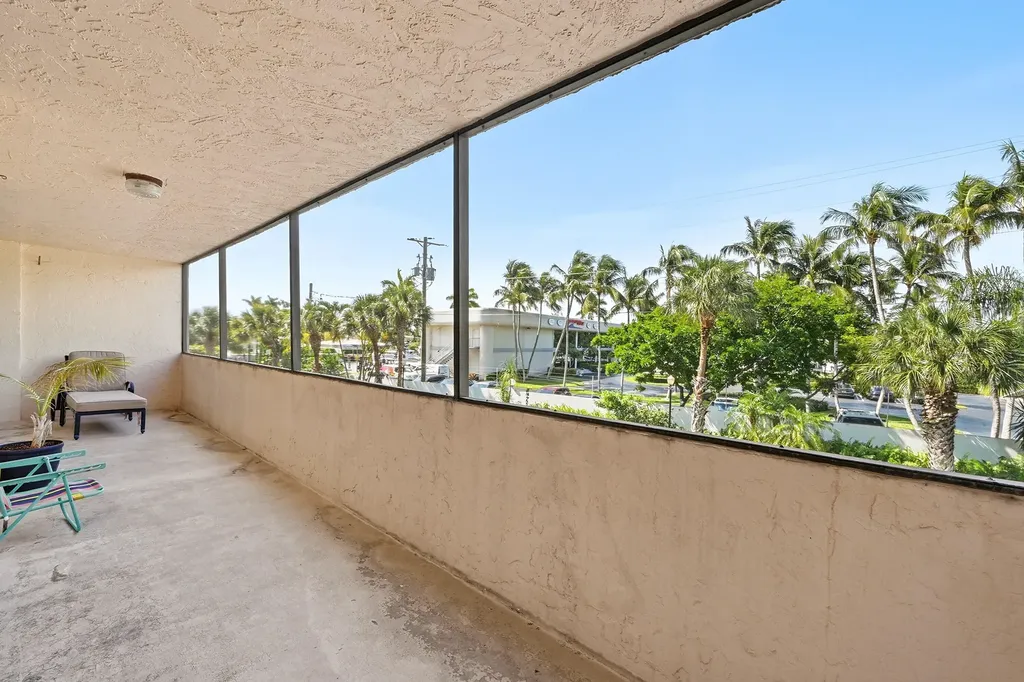 740 S Federal Highway Pompano Beach FL 33062