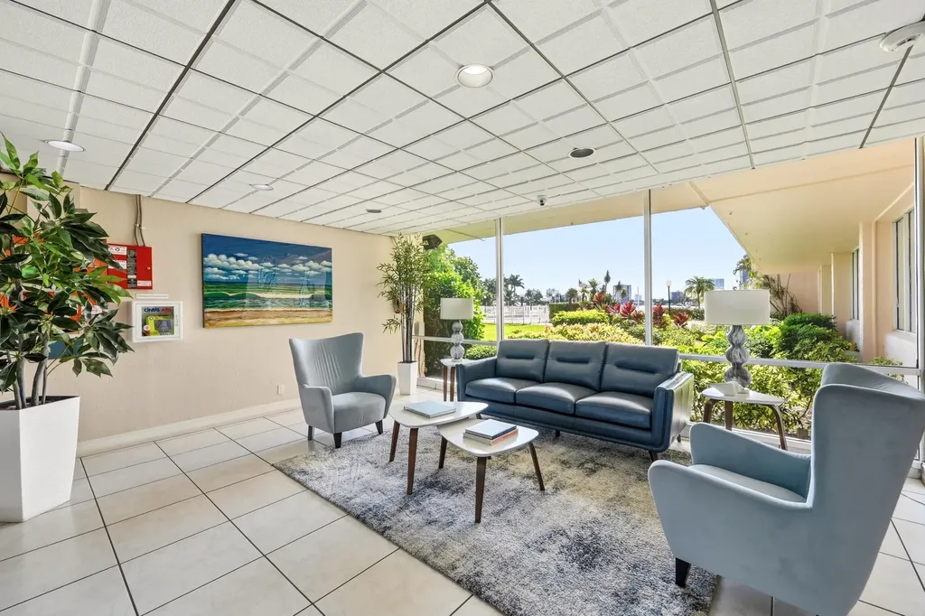 740 S Federal Highway Pompano Beach FL 33062