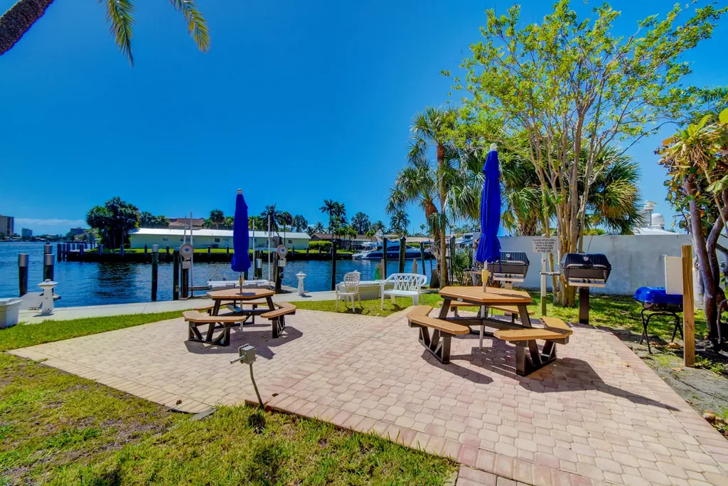 740 S Federal Highway Pompano Beach FL 33062