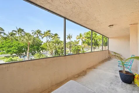 740 S Federal Highway Pompano Beach FL 33062