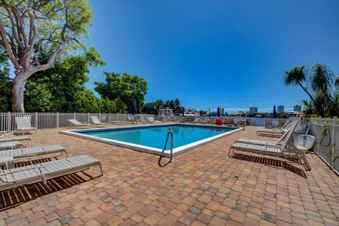 740 S Federal Highway Pompano Beach FL 33062