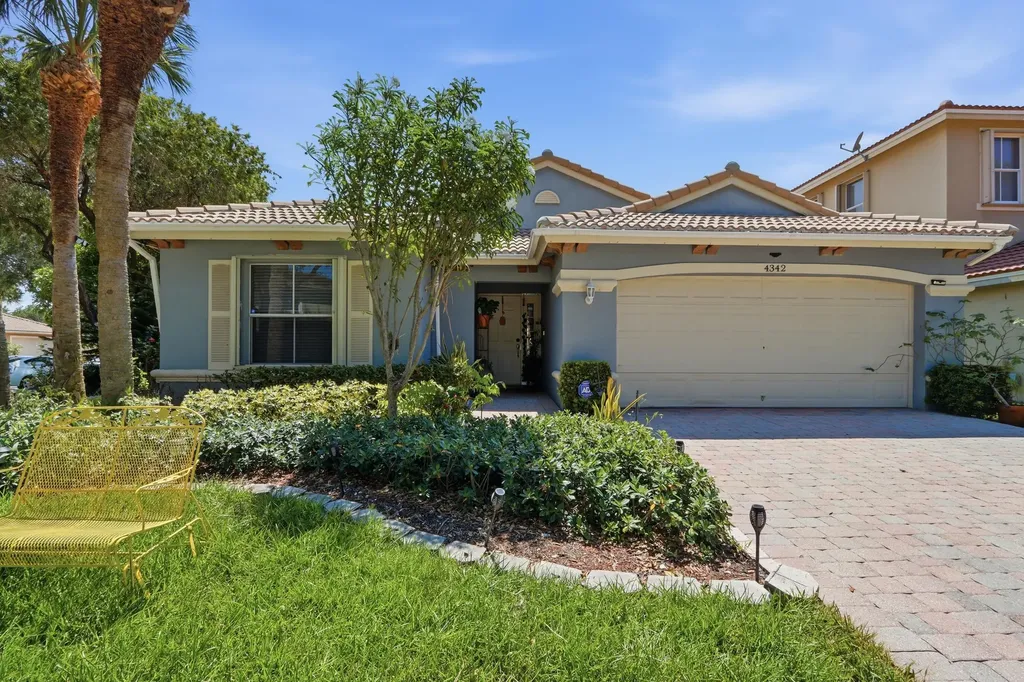 4342 Onega Circle West Palm Beach FL 33409