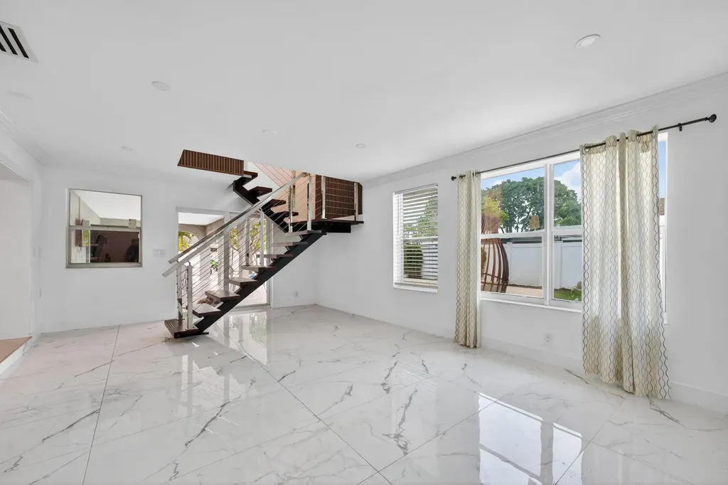 10941 Granite Street Boca Raton FL 33428