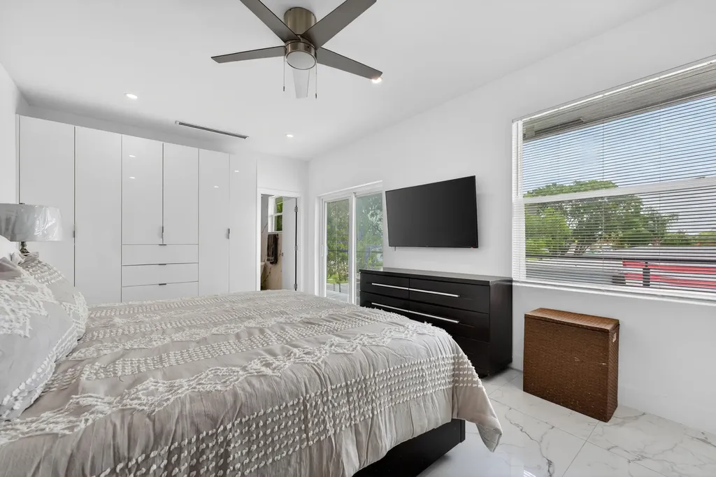 10941 Granite Street Boca Raton FL 33428