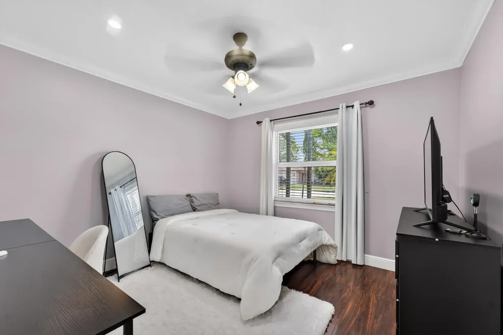 10941 Granite Street Boca Raton FL 33428
