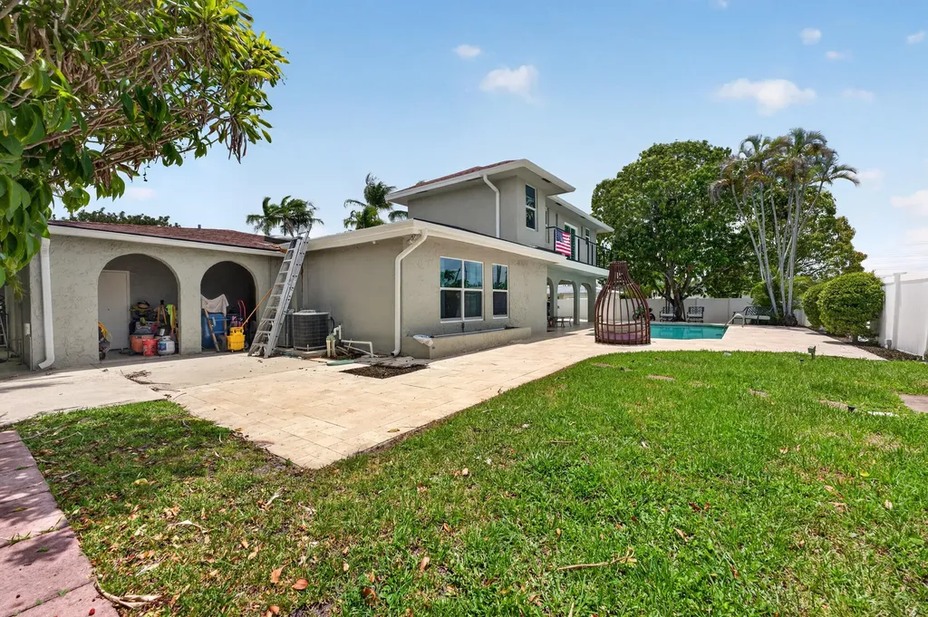10941 Granite Street Boca Raton FL 33428