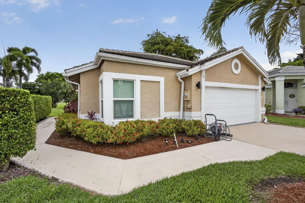 6064 Beaconwood Road Lake Worth FL 33467