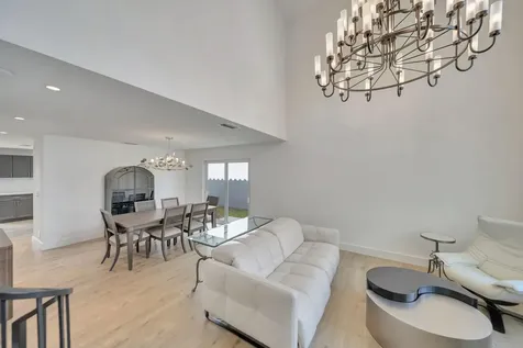 5631 NW 43rd Way Coconut Creek FL 33073