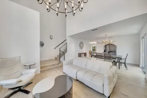 5631 NW 43rd Way Coconut Creek FL 33073