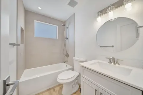 5631 NW 43rd Way Coconut Creek FL 33073