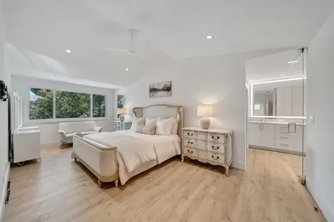 5631 NW 43rd Way Coconut Creek FL 33073