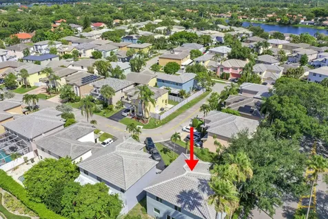 5631 NW 43rd Way Coconut Creek FL 33073
