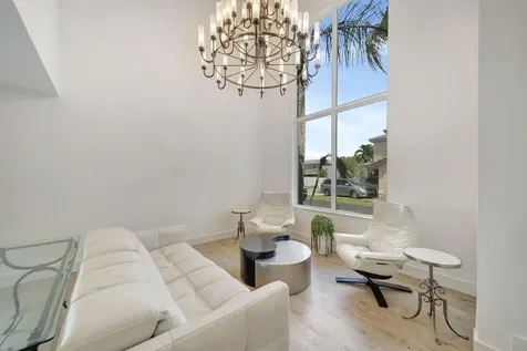 5631 NW 43rd Way Coconut Creek FL 33073