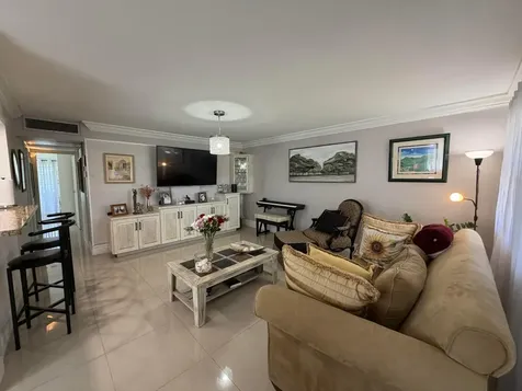292 Brittany Avenue Delray Beach FL 33446