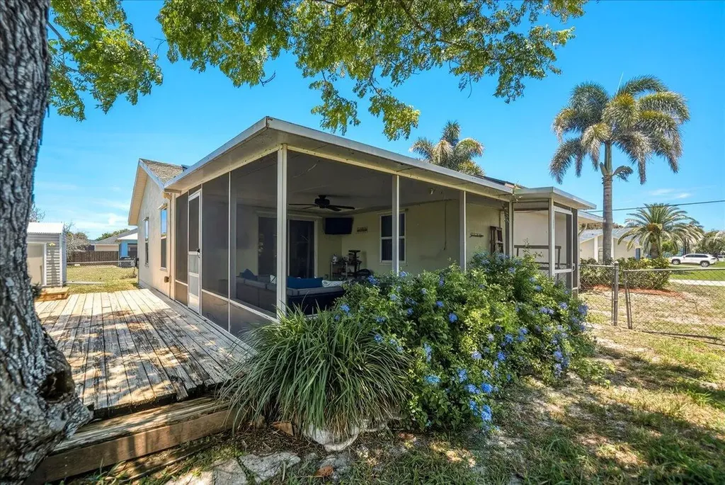 3762 SW Lachine Street Port St Lucie FL 34953