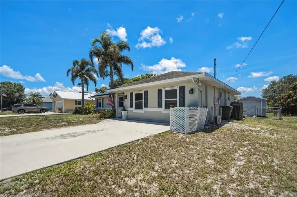 3762 SW Lachine Street Port St Lucie FL 34953