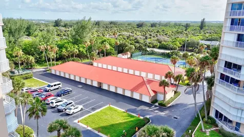 3870 N Highway A1a Fort Pierce FL 34949