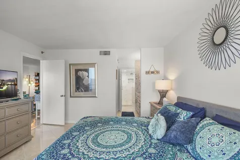 3870 N Highway A1a Fort Pierce FL 34949
