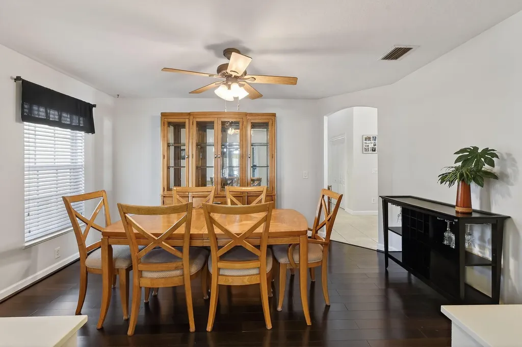3221 SE Quay Street Port St Lucie FL 34984