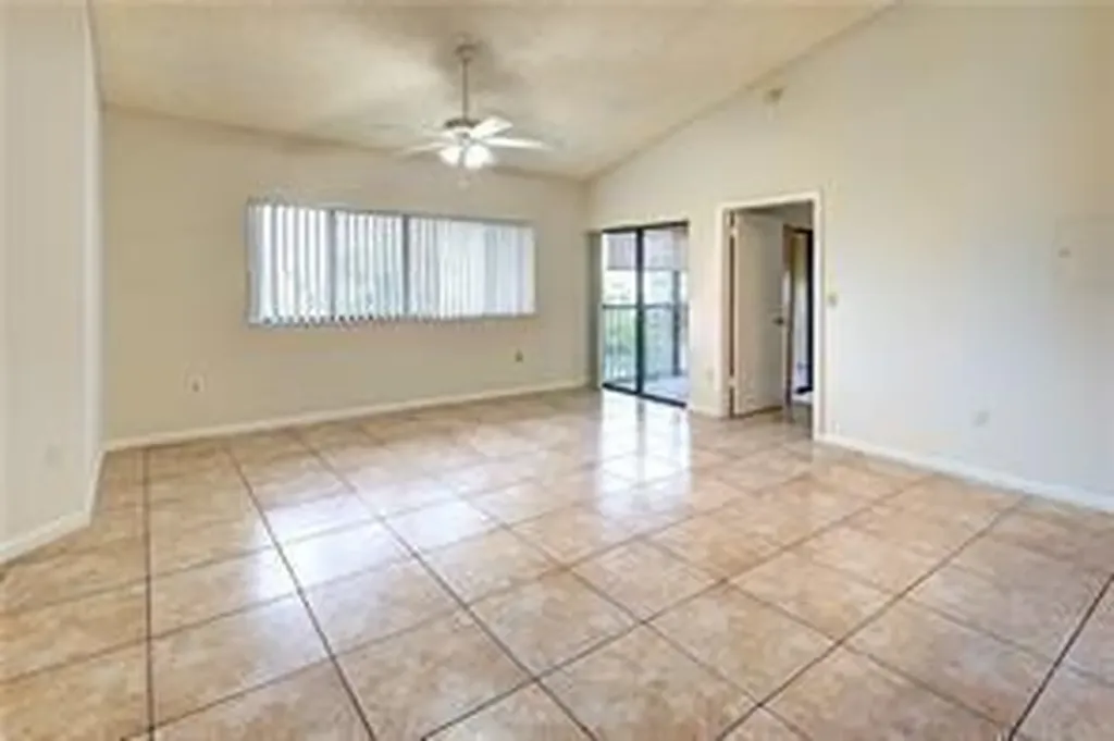 2445 SW 18th Terrace Fort Lauderdale FL 33315