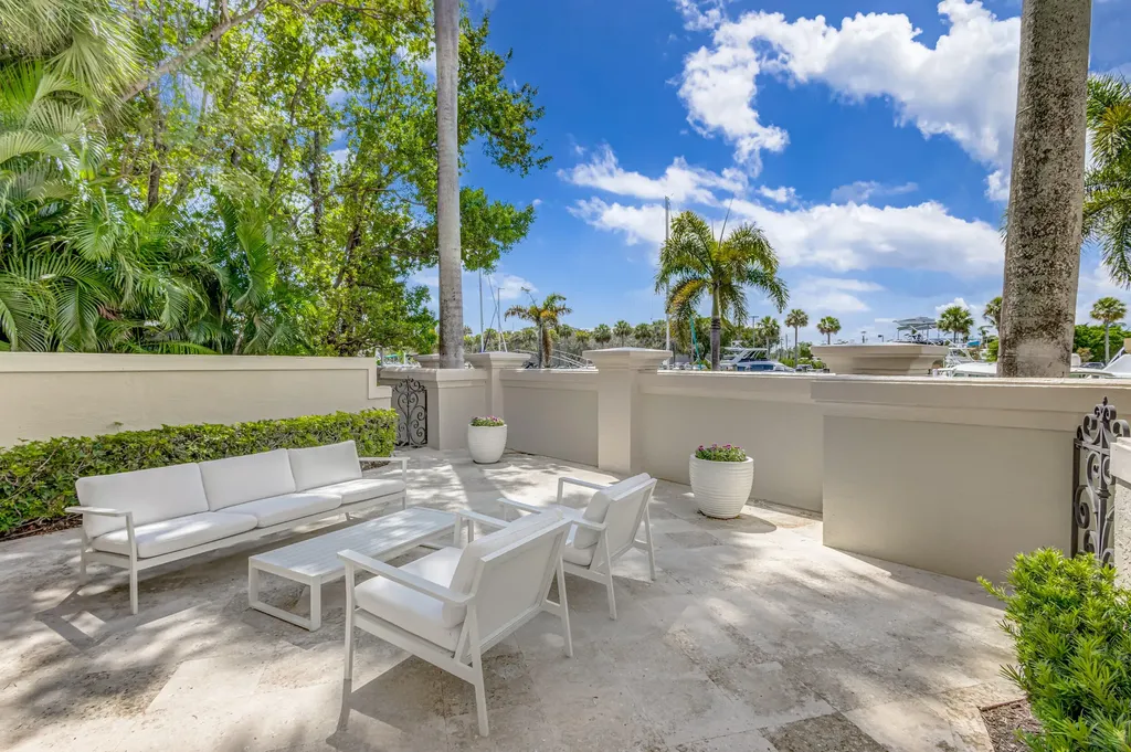 27 Marina Gardens Drive Palm Beach Gardens FL 33410