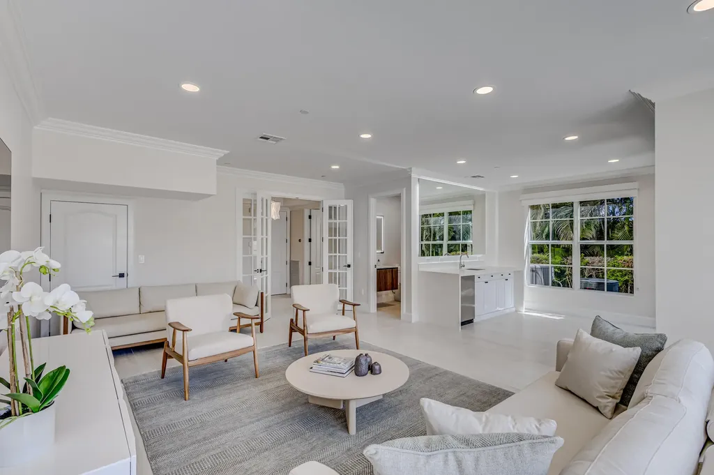 27 Marina Gardens Drive Palm Beach Gardens FL 33410