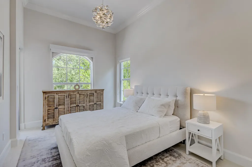 27 Marina Gardens Drive Palm Beach Gardens FL 33410