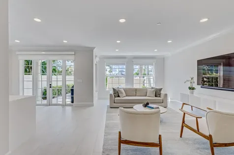27 Marina Gardens Drive Palm Beach Gardens FL 33410