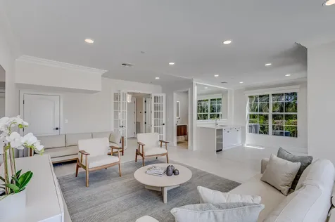 27 Marina Gardens Drive Palm Beach Gardens FL 33410