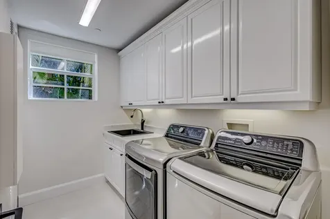 27 Marina Gardens Drive Palm Beach Gardens FL 33410