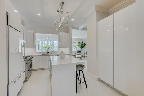 27 Marina Gardens Drive Palm Beach Gardens FL 33410