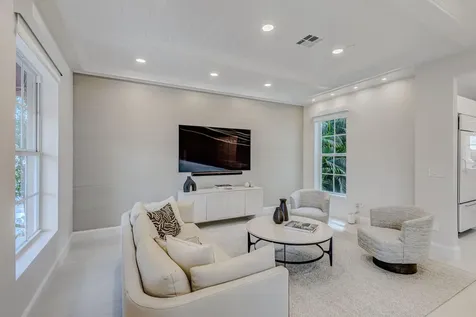 27 Marina Gardens Drive Palm Beach Gardens FL 33410