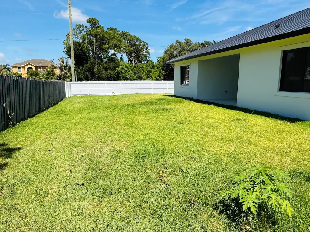 1701 SW Cannon Avenue Port St Lucie FL 34953