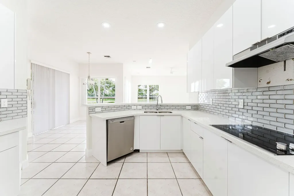 12630 Torbay Drive Boca Raton FL 33428