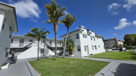 16951 NE 18th Avenue Miami FL 33162