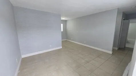 16951 NE 18th Avenue Miami FL 33162